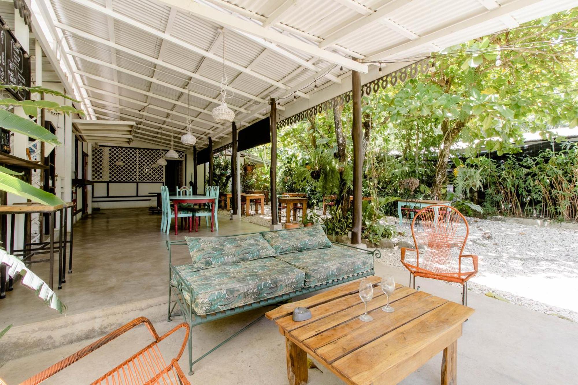 Playa Santa Teresa  Bajo El Arbol B&B מראה חיצוני תמונה