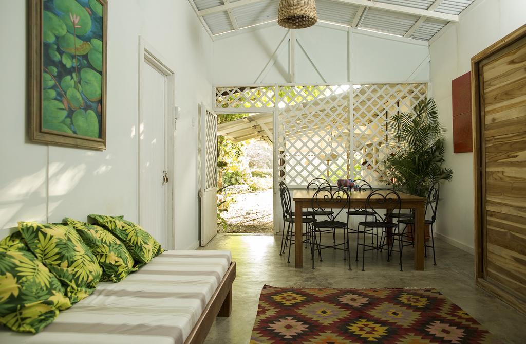 Playa Santa Teresa  Bajo El Arbol B&B מראה חיצוני תמונה